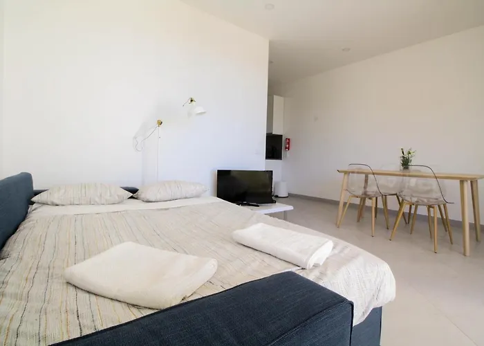 Rocha With A View To The Marine アパート